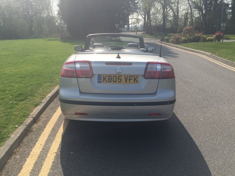 2005 Saab 9 3 Vector T image 3