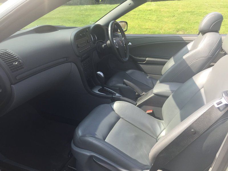 2005 Saab 9 3 Vector T image 4