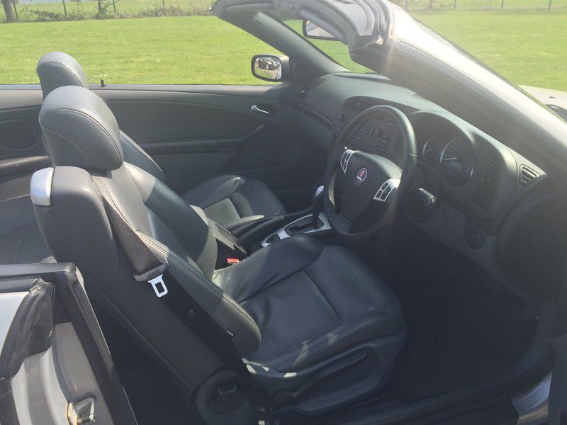 2005 Saab 9 3 Vector T image 6