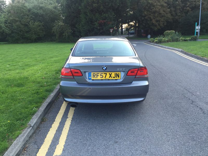 2007 BMW 3 SERIES 320i SE image 3