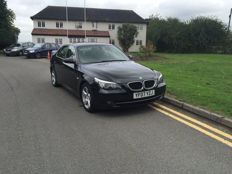 2007 BMW 5 SERIES 520d SE image 1