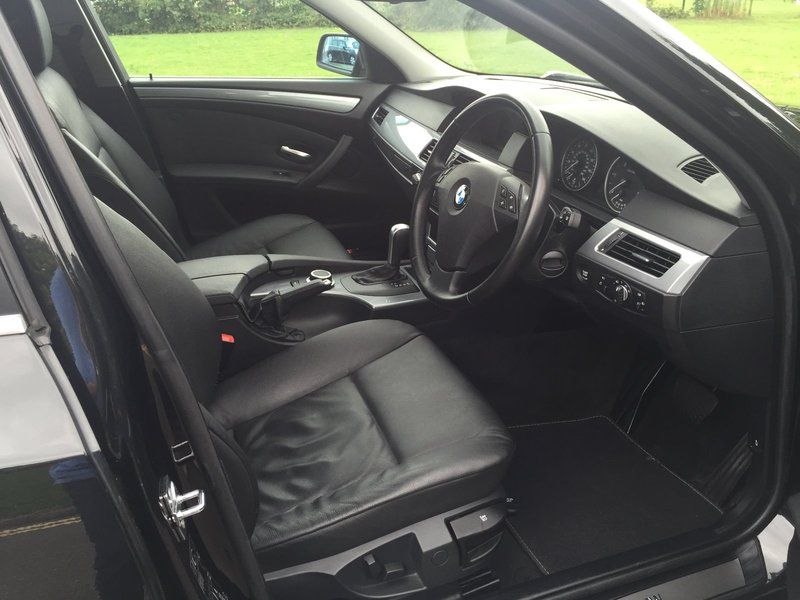 2007 BMW 5 SERIES 520d SE image 5