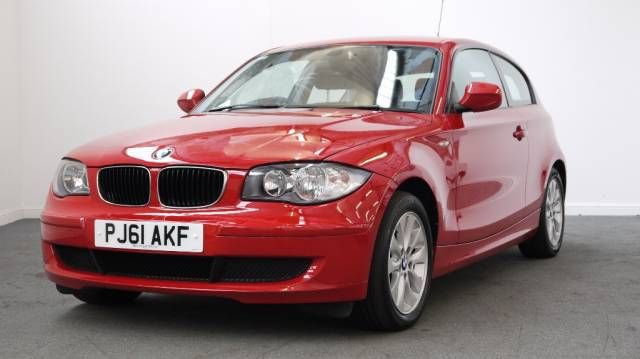 2011 BMW 1 SERIES 116i [2.0] ES 3dr image 2