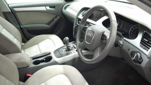 2008 AUDI A4 2.0 TDI 143 SE 4dr image 7