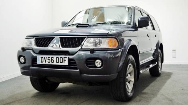 2006 MITSUBISHI SHOGUN SPORT 2.5 TD Trojan 5dr image 2