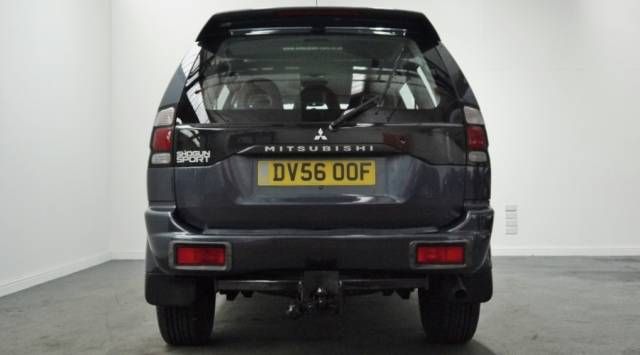 2006 MITSUBISHI SHOGUN SPORT 2.5 TD Trojan 5dr image 3