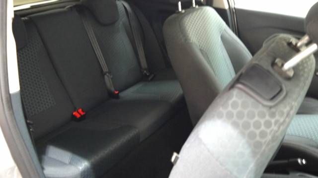 2010 FORD FIESTA 1.6 Zetec S 3dr image 6