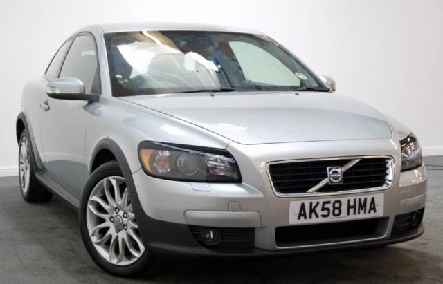 2008 VOLVO C30 2.0 SE Lux 3dr image 1