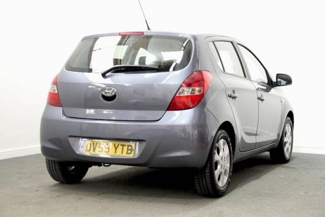 2009 HYUNDAI I20 1.4 CRDI Comfort 5dr image 3