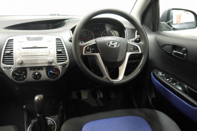 2009 HYUNDAI I20 1.4 CRDI Comfort 5dr image 7