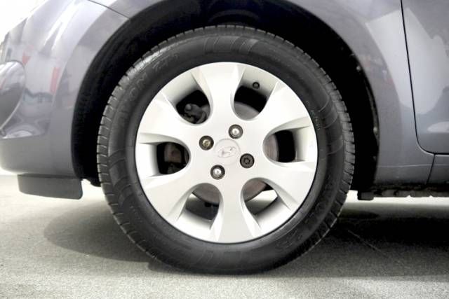 2009 HYUNDAI I20 1.4 CRDI Comfort 5dr image 9