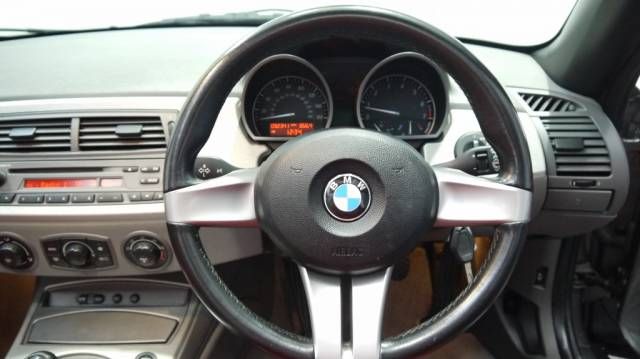 2003 BMW Z4 2.5i 2dr image 9