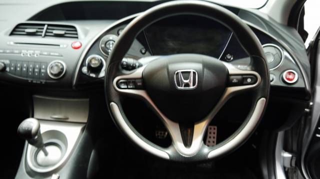 2007 HONDA CIVIC 1.8 i-VTEC SE 5dr image 6