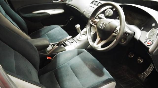2007 HONDA CIVIC 1.8 i-VTEC SE 5dr image 8