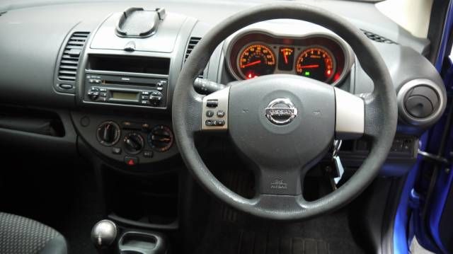 2006 NISSAN NOTE 1.6 SE 5dr image 8