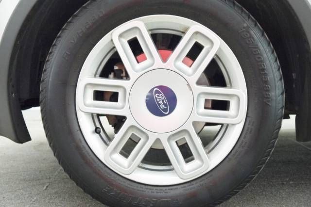 2008 FORD FUSION 1.4 Zetec 5dr image 4