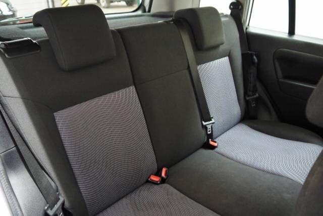 2008 FORD FUSION 1.4 Zetec 5dr image 6