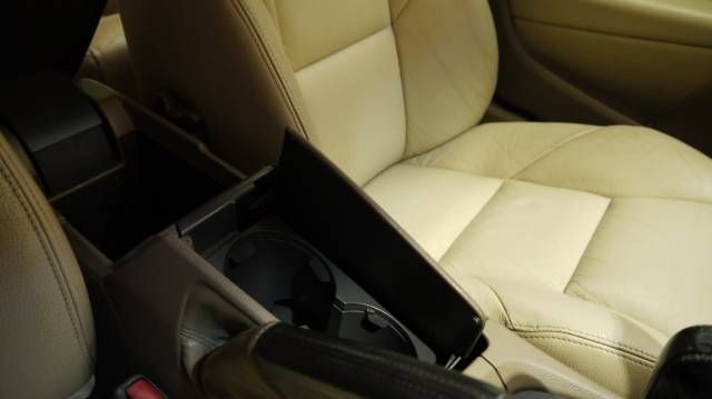 2003 VOLVO S60 2.4 D5 SE 4dr image 8