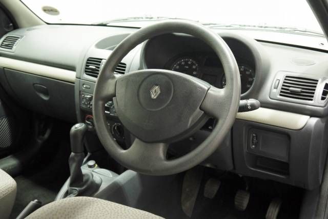 2006 RENAULT CLIO 1.5 dCi 68 Campus 3dr image 5