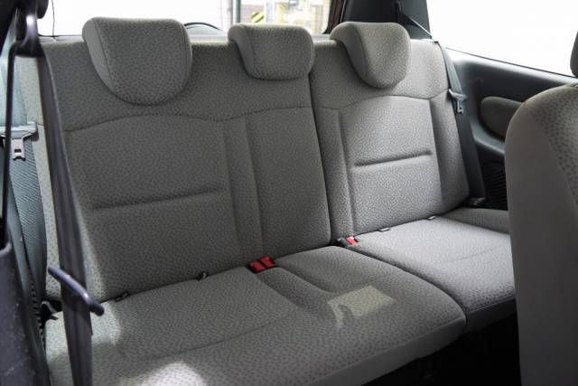 2006 RENAULT CLIO 1.5 dCi 68 Campus 3dr image 6