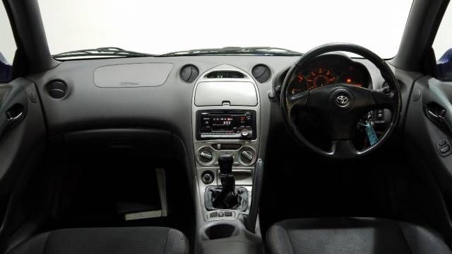 2001 TOYOTA CELICA 1.8 VVTi 3dr image 8
