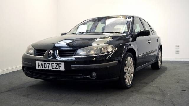 2007 RENAULT LAGUNA 1.9 dCi 130 Dynamique 5dr image 2