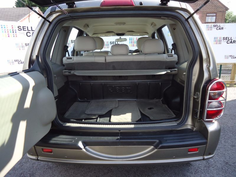 2005 JEEP CHEROKEE LIMITED V6 image 4