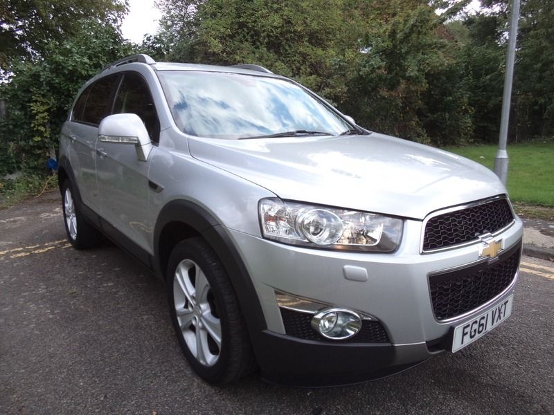 2011 Chevrolet Captiva LTZ Vcdi Automatic 7 seat image 1
