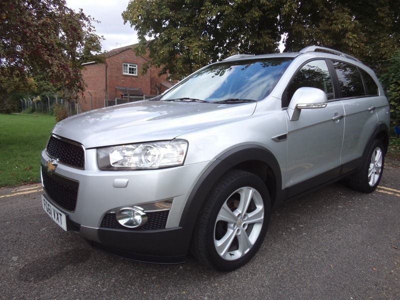 2011 Chevrolet Captiva LTZ Vcdi Automatic 7 seat image 2