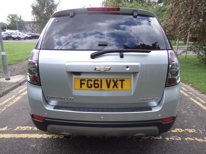 2011 Chevrolet Captiva LTZ Vcdi Automatic 7 seat image 4