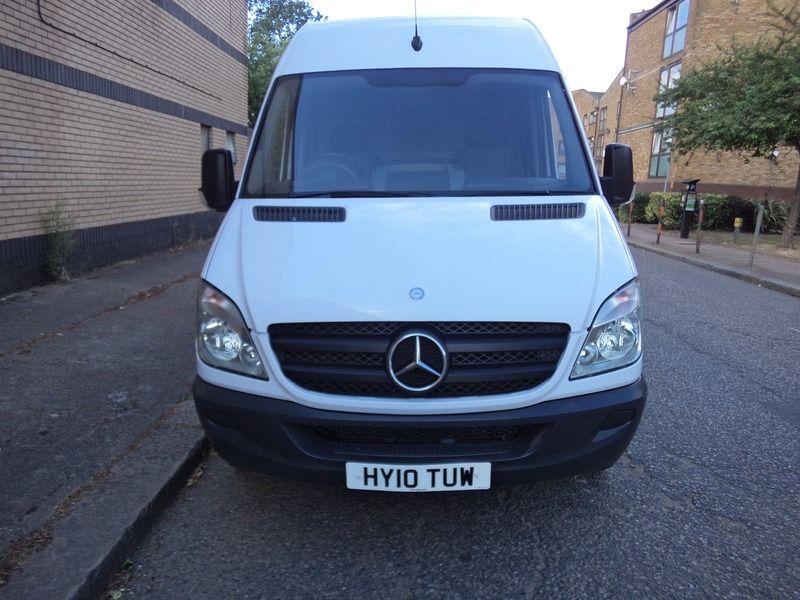 2010 Mercedes Sprinter 313 CDI image 3