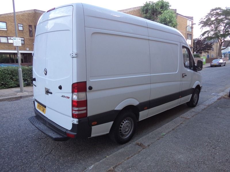2010 Mercedes Sprinter 313 CDI image 5