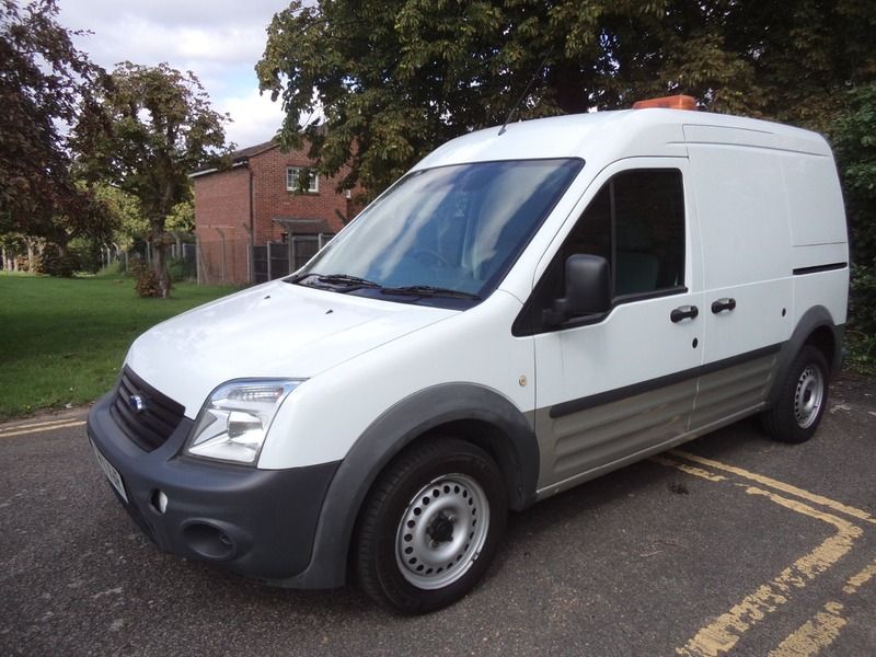 2011 Ford Connect T230 HR image 2