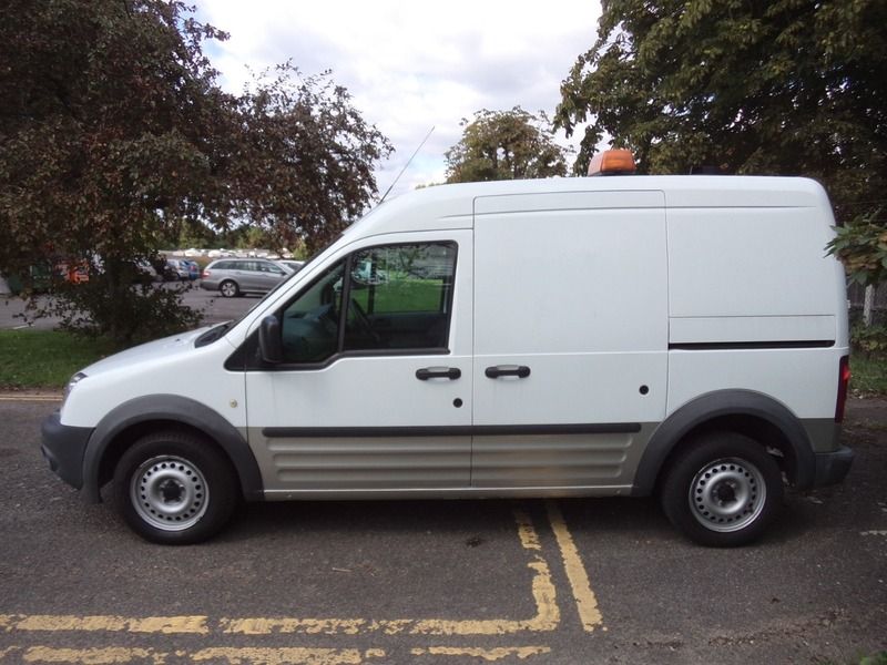 2011 Ford Connect T230 HR image 3