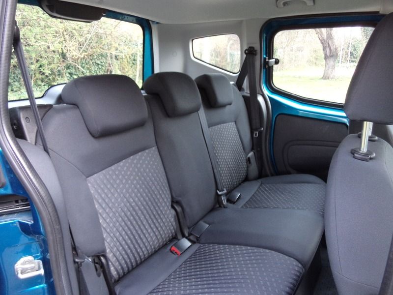 2010 Peugeot Bipper 1.4 HDI AUTO image 7