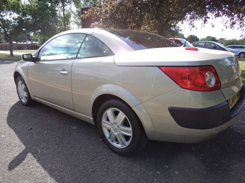 2004 Renault Megane Auto Coupe Cabriolet image 6