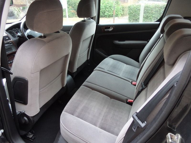 2005 Peugeot 307 SE image 6