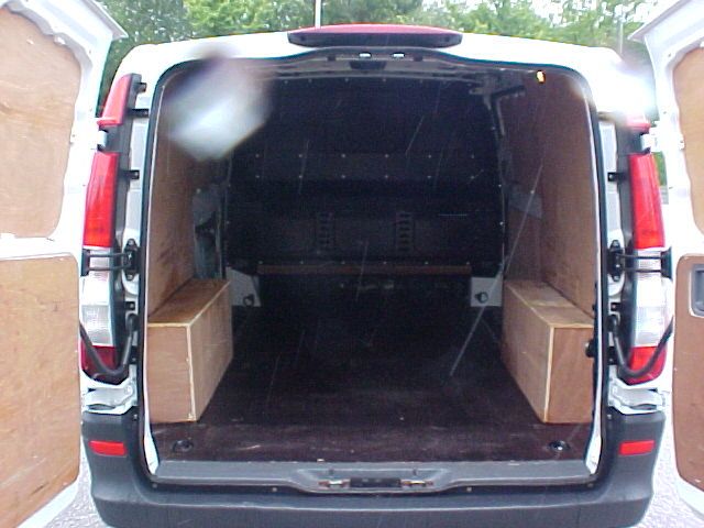 2010 MERCEDES-BENZ 111CDI image 7