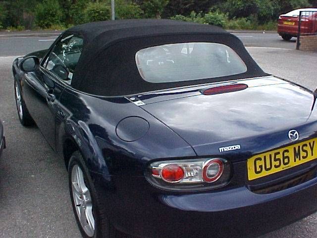 2006 MAZDA 1.8i image 4