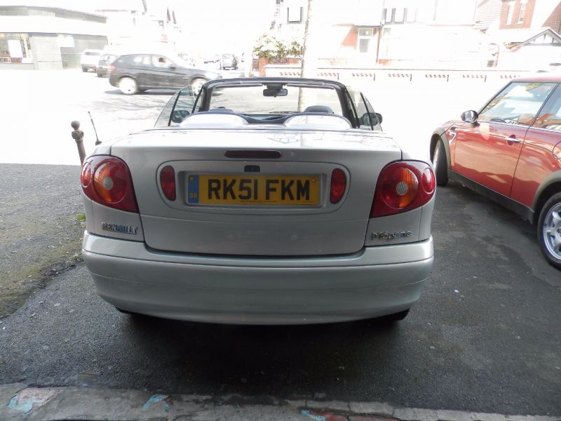 2001 Renault Megane 1.6 MEGANE 16V image 4