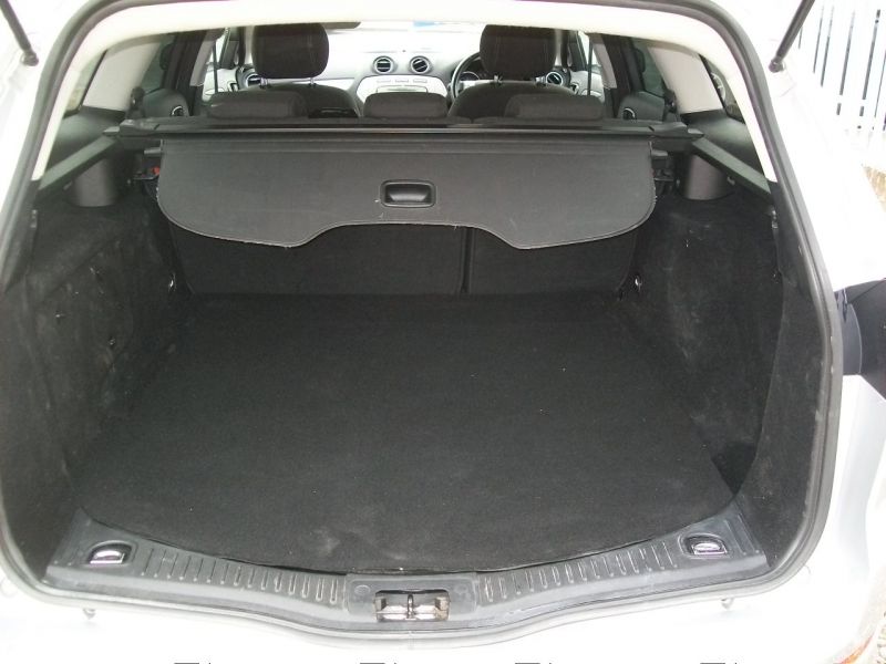 2010 Ford mondeo zetec tdci image 6