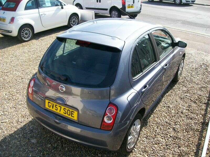 2007 Nissan micra image 3