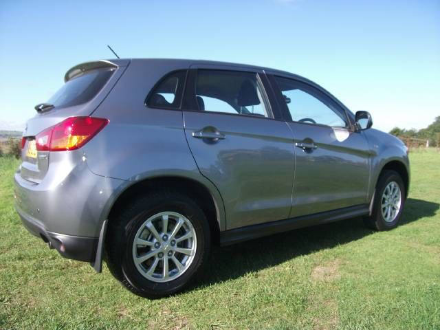 2015 Mitsubishi ASX 2 1.6 image 2