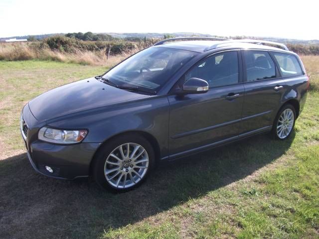 2012 Volvo V50 SE LUX ESTATE 1.6 diesel image 1