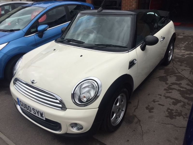 2011 Mini Convertible 1.6 One SALT 2dr image 2