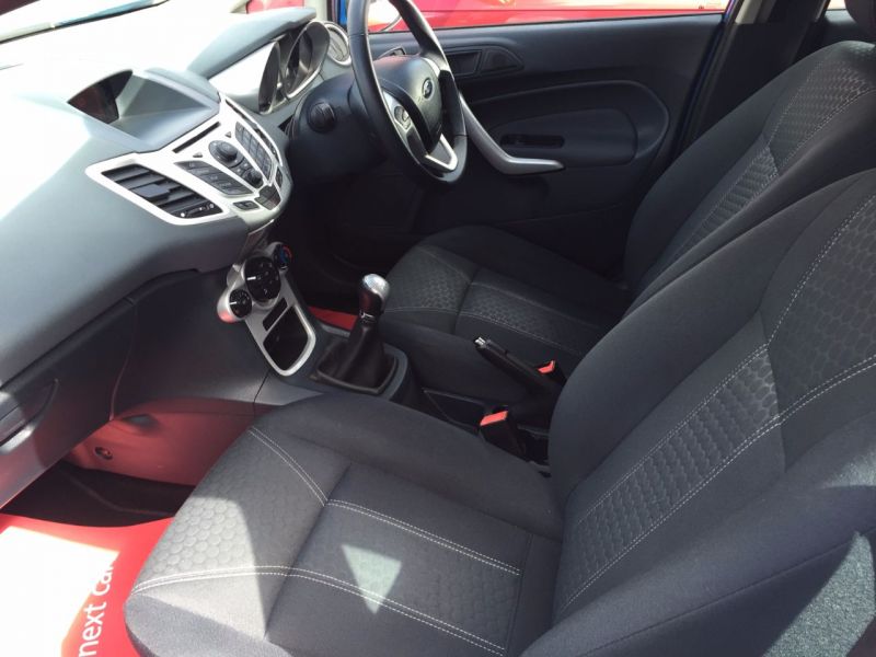 2010 Ford Fiesta 1.4 Zetec 5dr image 7