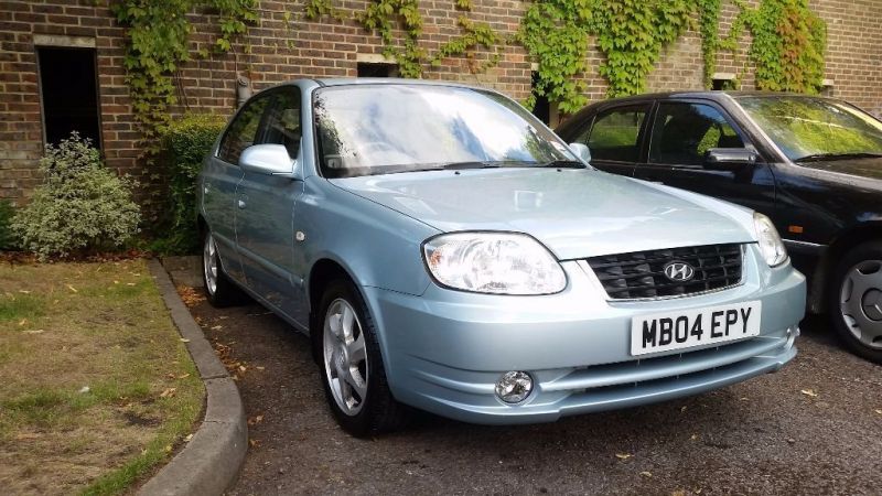2004 Hyundai Accent 1.6 CDX Automatic image 1