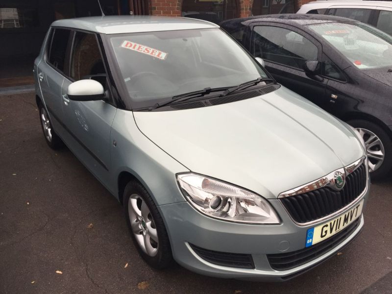 2011 Skoda Fabia 1.6 TDI CR SE Plus 5dr image 1