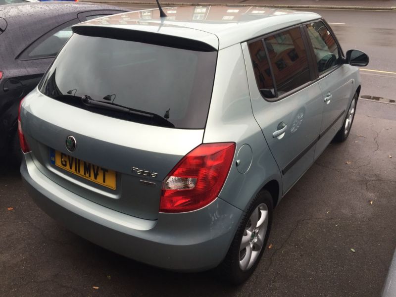 2011 Skoda Fabia 1.6 TDI CR SE Plus 5dr image 4