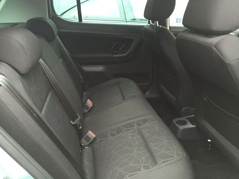 2011 Skoda Fabia 1.6 TDI CR SE Plus 5dr image 8